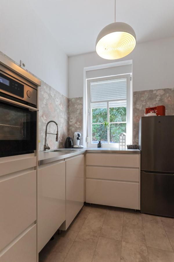 Bohnapartments Steigerwald - Natur In Der Stadt - Vollausstattung - Wlan - Gratis Parkplaetze Erfurt Buitenkant foto