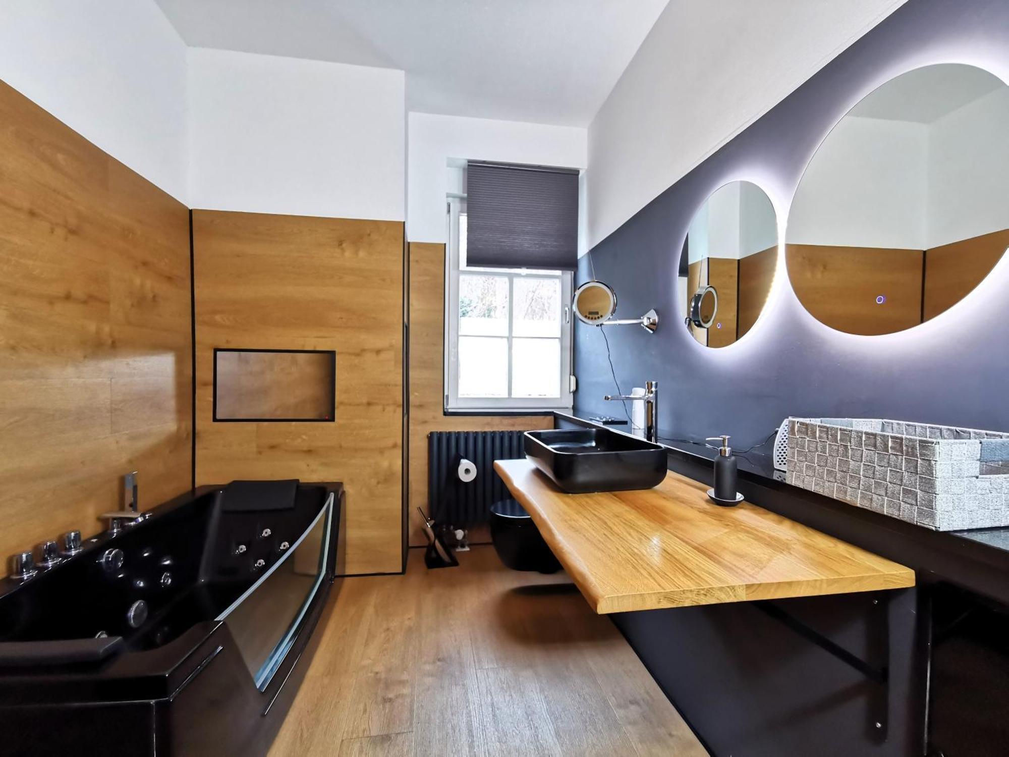 Bohnapartments Steigerwald - Natur In Der Stadt - Vollausstattung - Wlan - Gratis Parkplaetze Erfurt Buitenkant foto